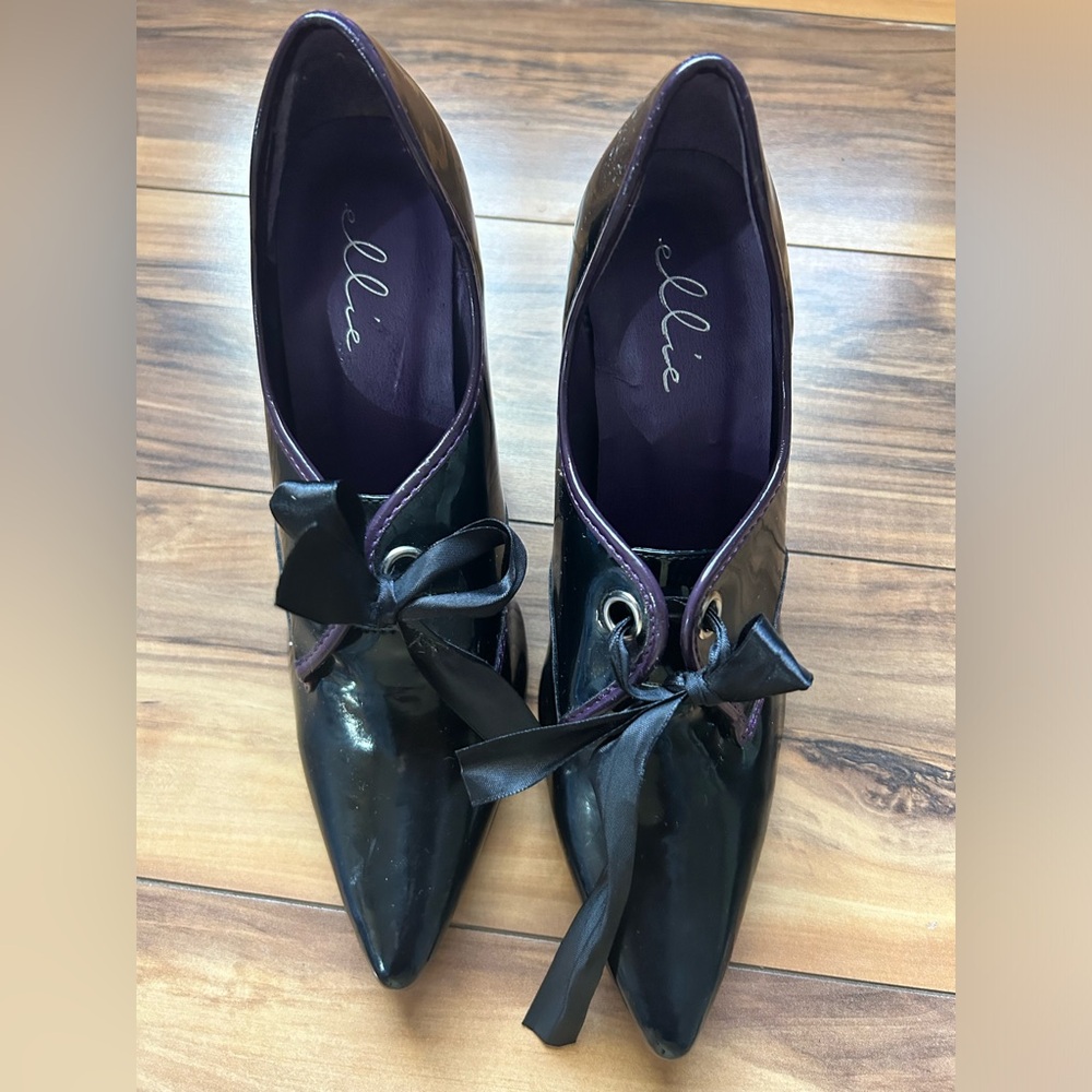 Ellie black  Heels size 7